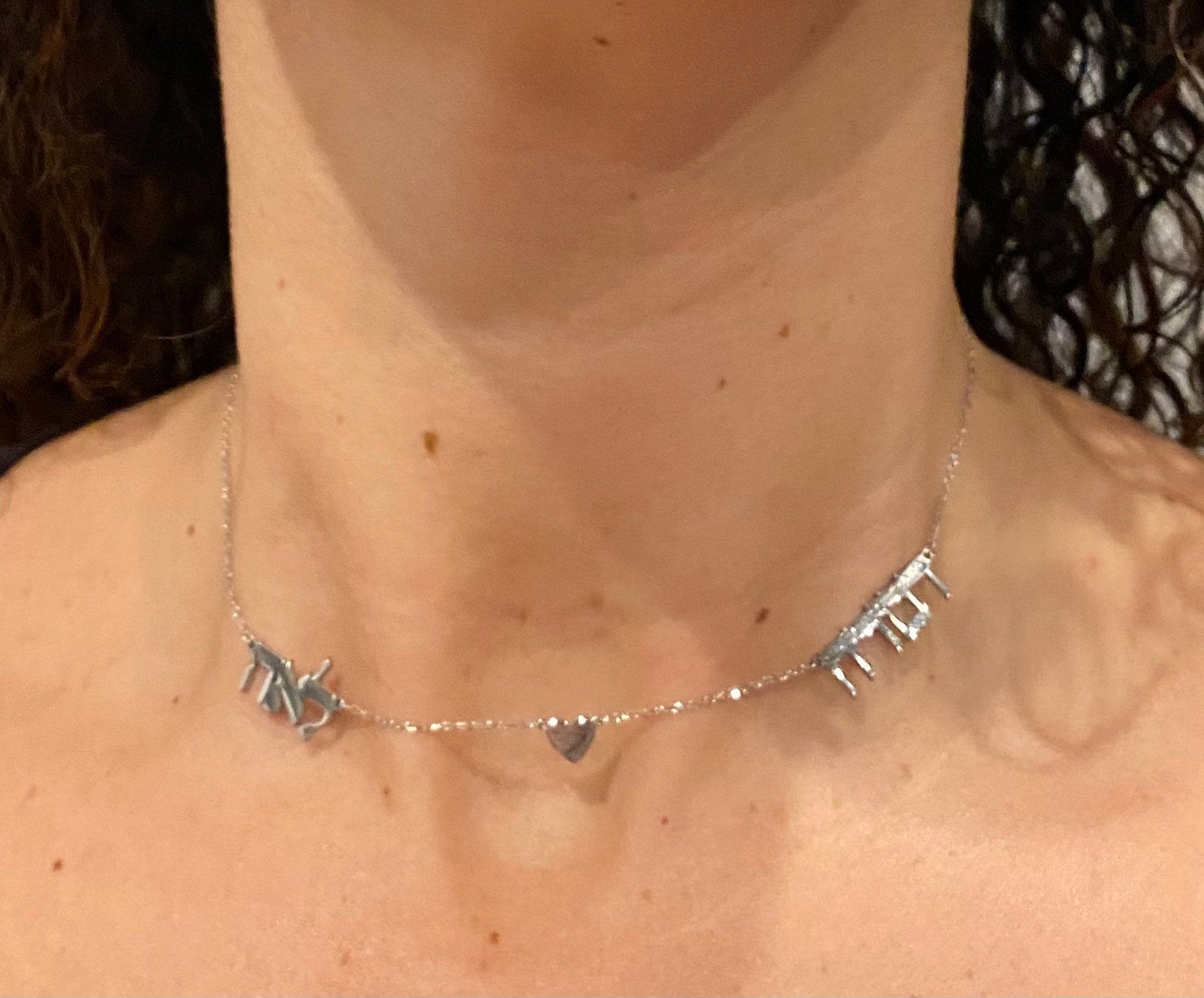 Mommy necklace with 1 2 3 4 5 6 names and hearts. Mom necklace. Mother’s necklace. Name necklace With hearts