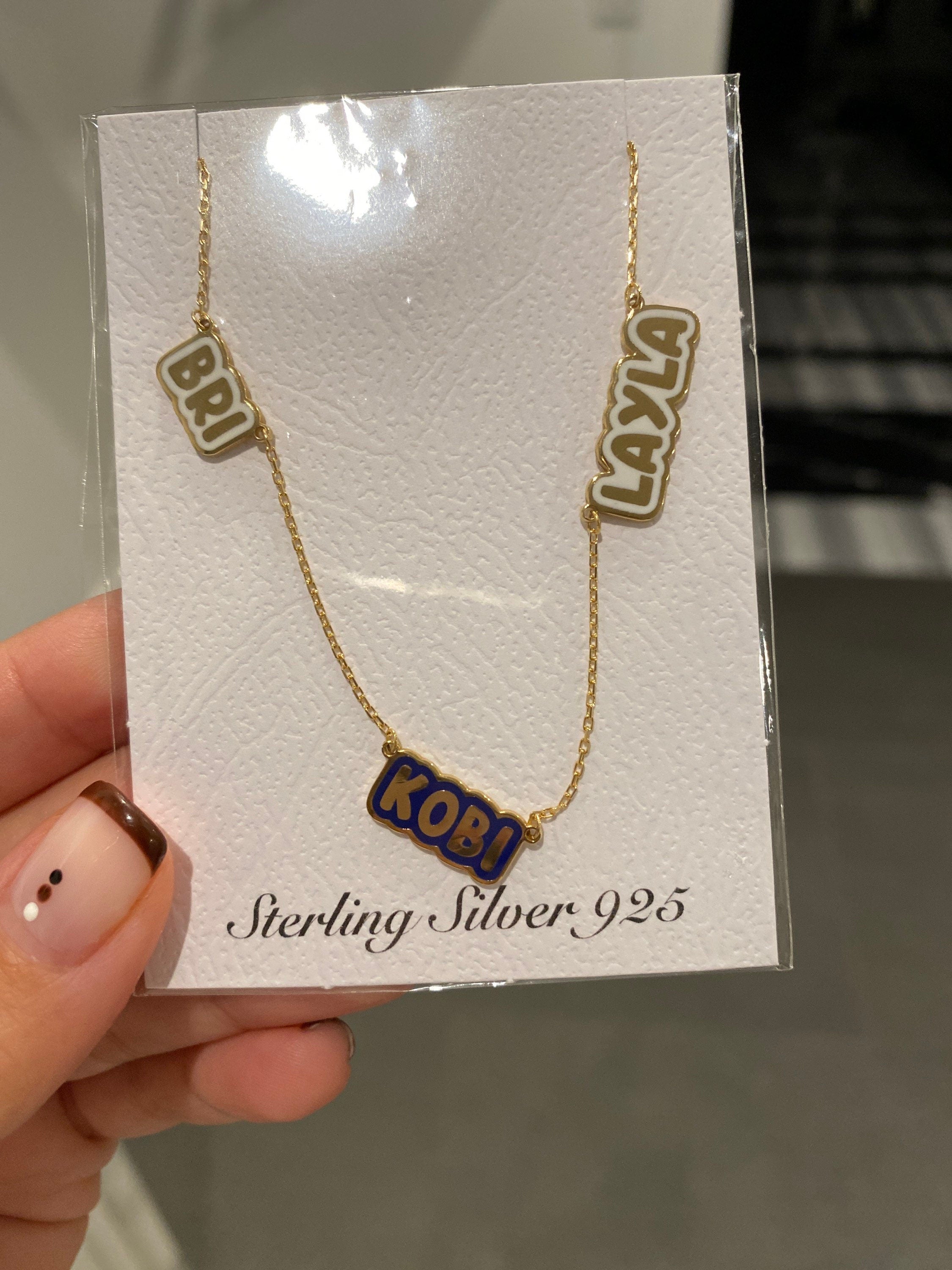Enamel outline bubble Daisy mommy necklace with 1 2 3 4 5 6 names. Mom necklace. Mother’s necklace. Names necklace. Mommy bubble necklace.