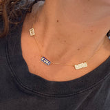 Enamel outline bubble Daisy mommy necklace with 1 2 3 4 5 6 names. Mom necklace. Mother’s necklace. Names necklace. Mommy bubble necklace.