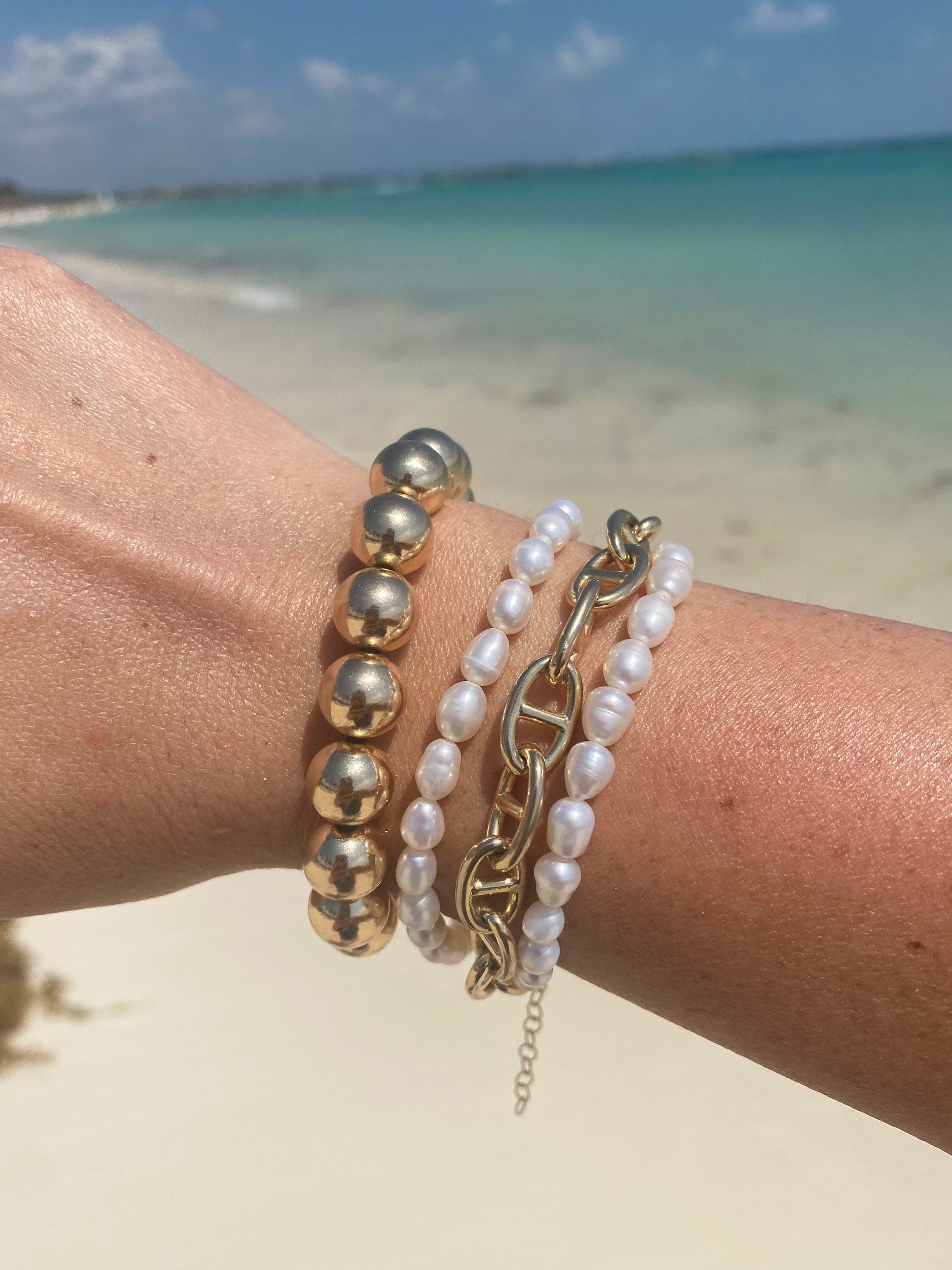 18K Gold filled mariner link bracelets in color gold. mariner bracelet in gold or silver. Chain link bracelet.
