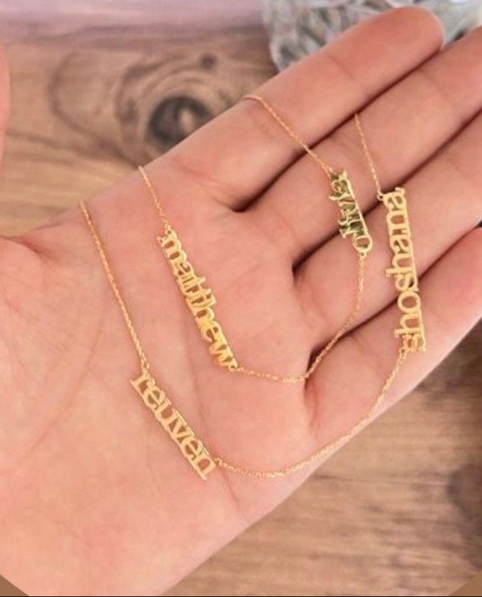 14K gold Mommy necklace with 1 2 3 4 5 6 names. 14K gold personalized necklace. 14K gold Mother’s necklace. 14K gold Name necklace.