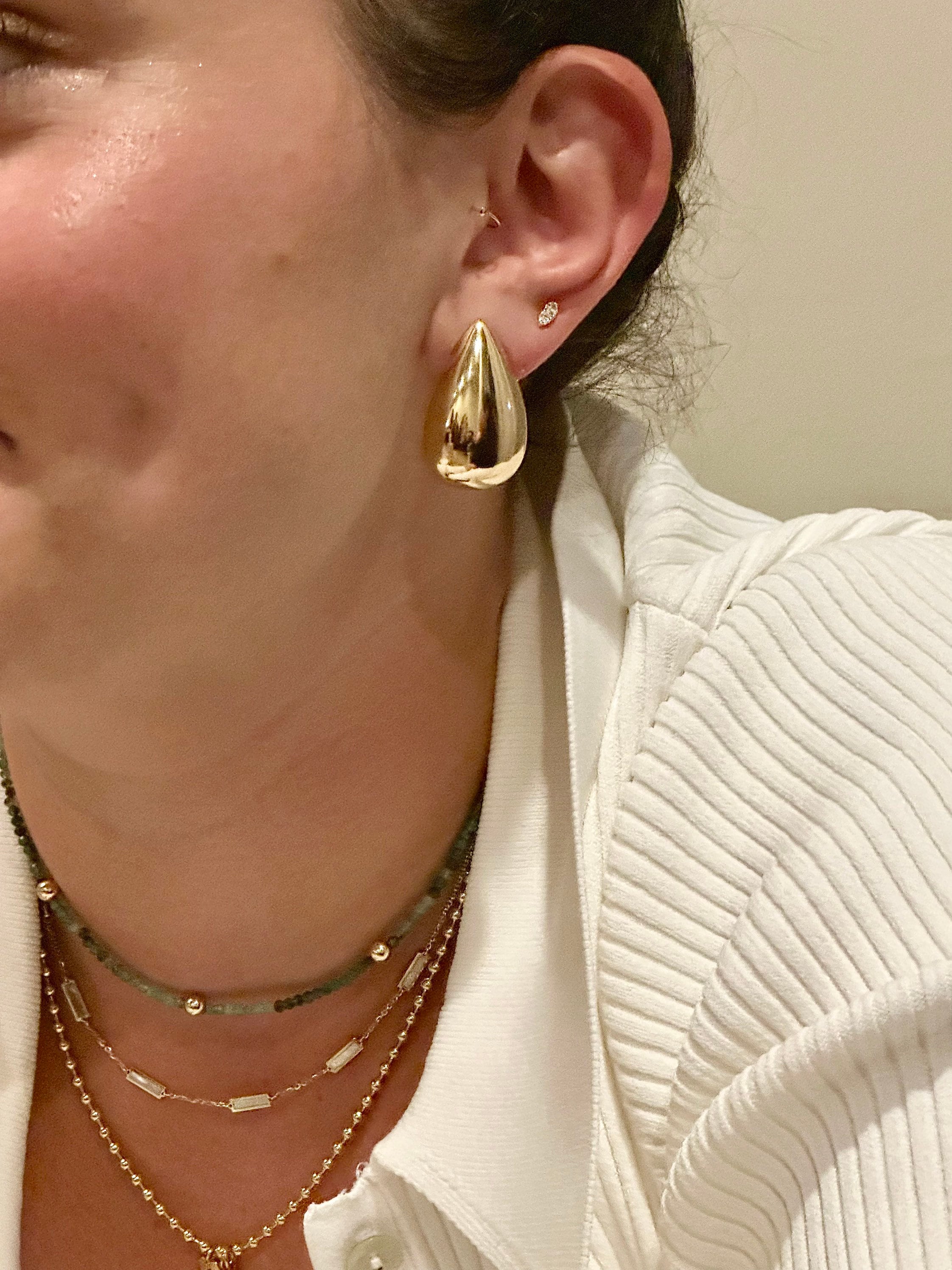 18K gold filled Tear drop earrings. Kylie Jenner earrings. Arielle charnas earrings. Trendy earrings. Bottega Veneta style earrings.