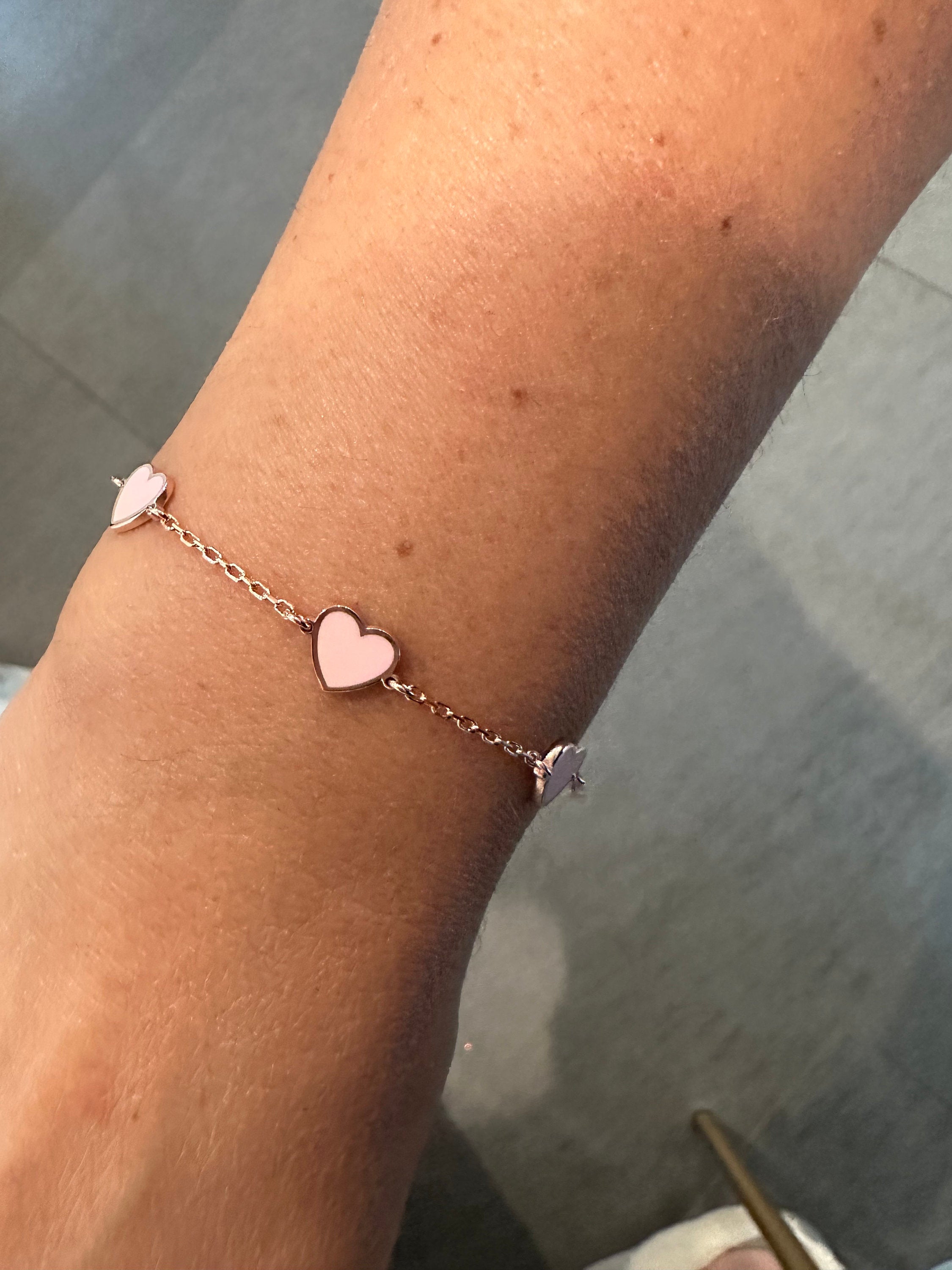 Mini enamel hearts baby bracelet. enamel heart bracelet. Kids bracelet. Pretty bracelet. Little girl bracelet. Heart jewelry. Baby jewelry.