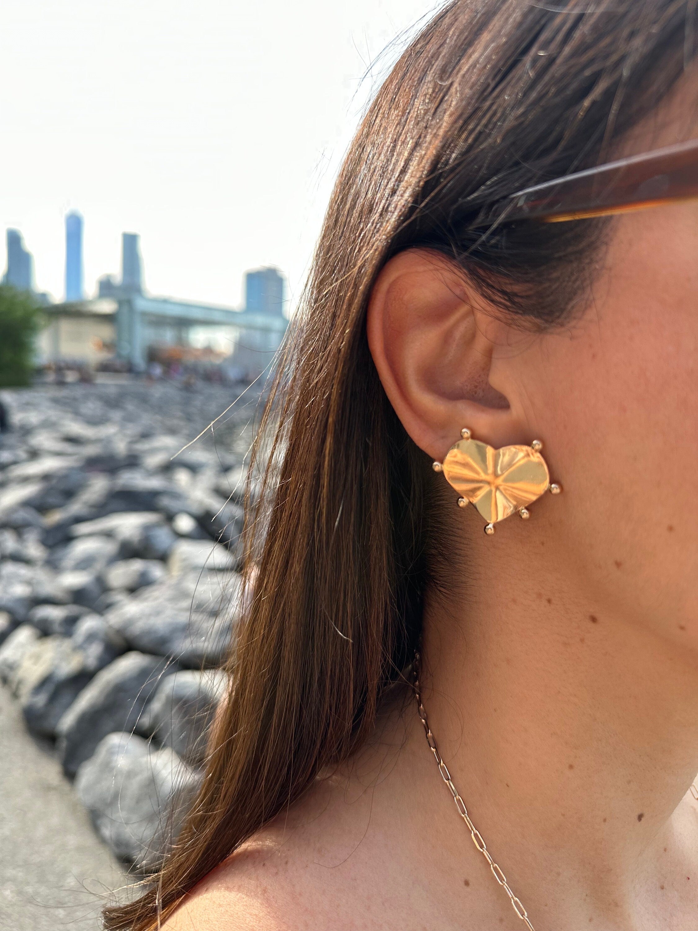 18K gold filled XL heart earrings. Arielle charnas earrings. Jumbo heart earrings. Trendy earrings. Statement earrings.