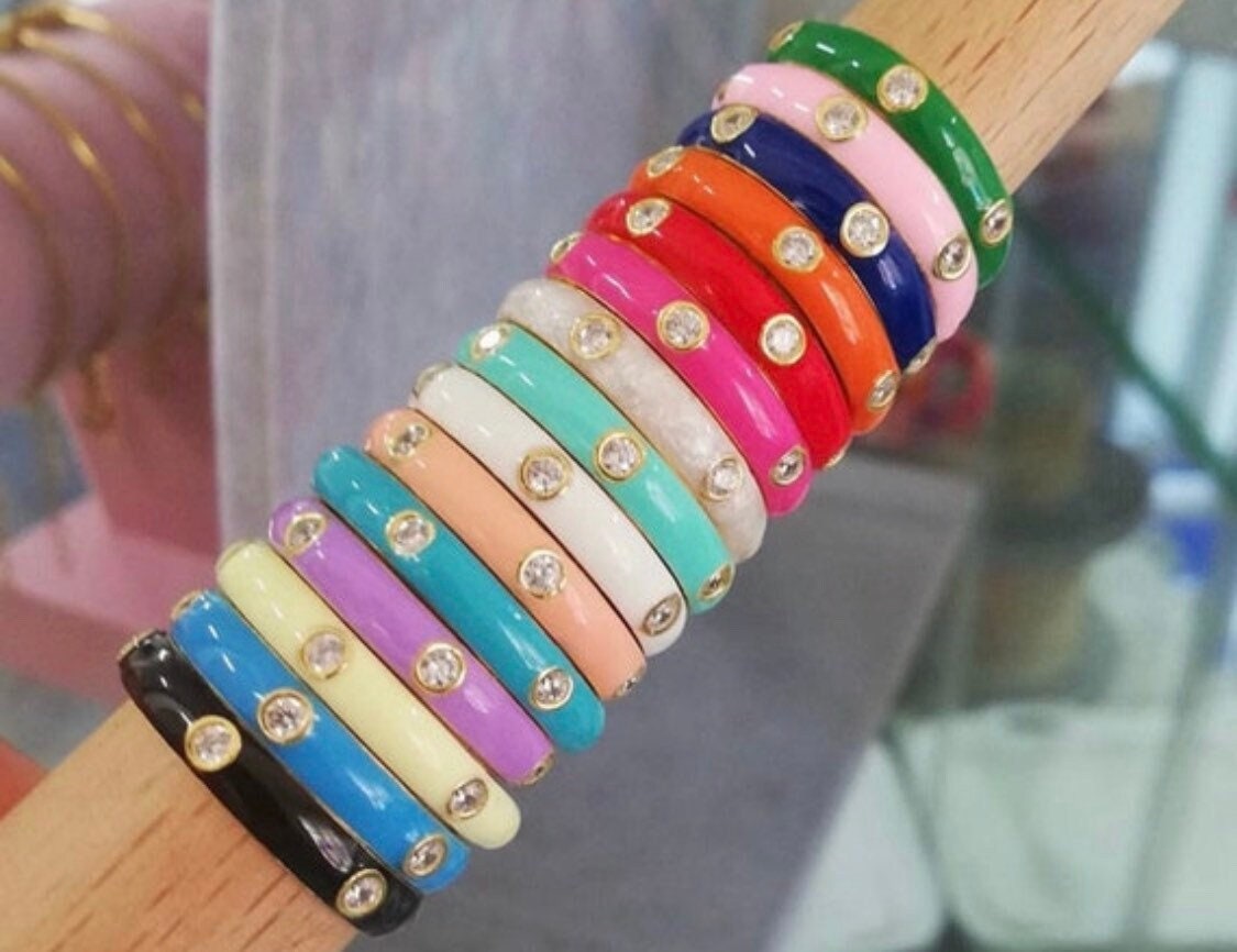 Mini enamel hearts baby bracelet. enamel heart bracelet. Kids bracelet. Pretty bracelet. Little girl bracelet. Heart jewelry. Baby jewelry.