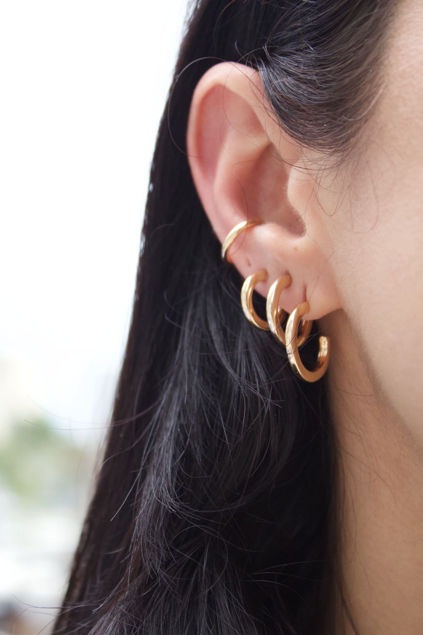 Half inch hollow hoop earrings/ hoops. 18K gold filled. Won’t tarnish. Gold filled hoops. Gold filled earrings. Small hoops. Mini hoops.