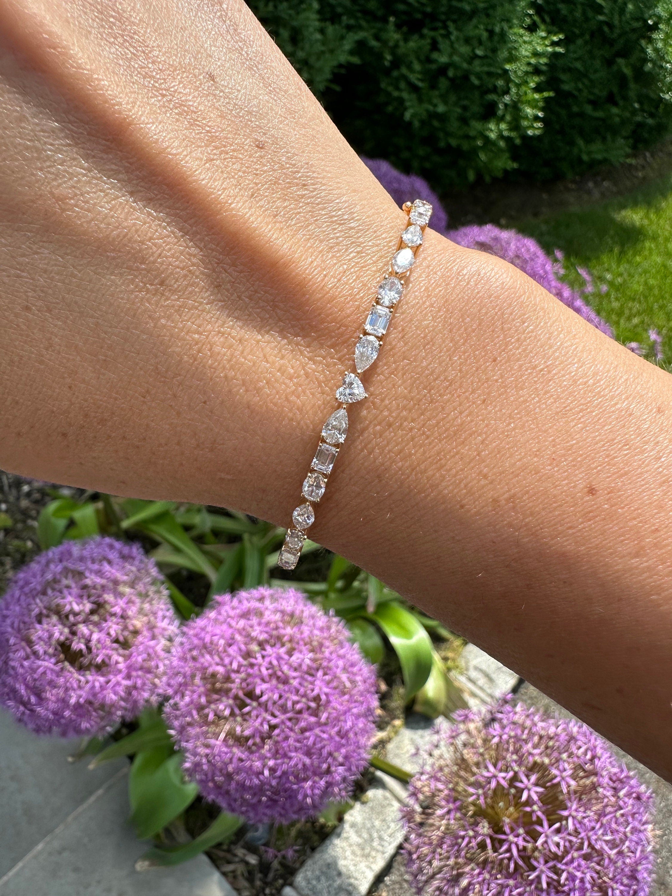 18k gold and mixed shape diamonds bangle bracelet | mixed shape diamond bangle | mixed shape jewelry |