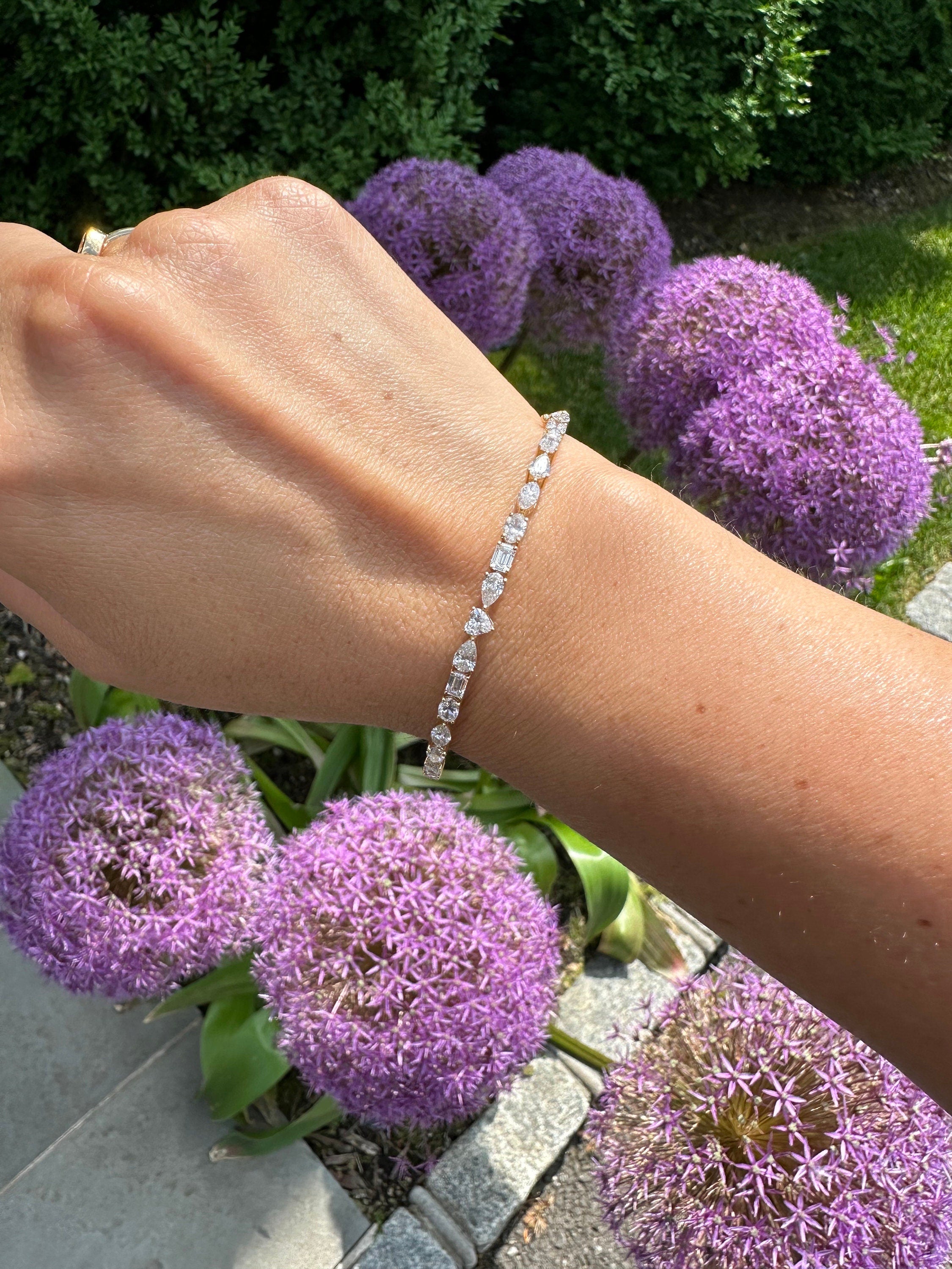 18k gold and mixed shape diamonds bangle bracelet | mixed shape diamond bangle | mixed shape jewelry |
