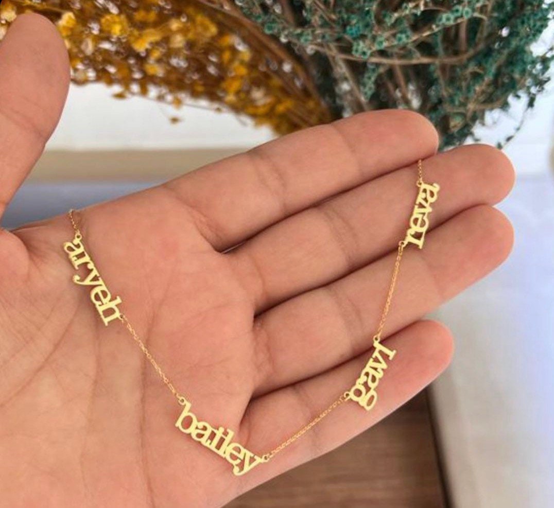 14K gold Mommy necklace with 1 2 3 4 5 6 names. 14K gold personalized necklace. 14K gold Mother’s necklace. 14K gold Name necklace.